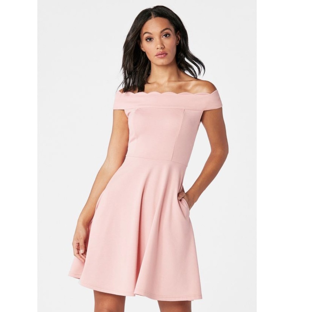 🌷HOST PICK 11/18🌷OFF-THE-SHOULDER DRESS SIZE XXL